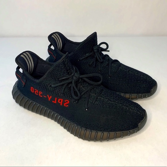 Yeezy x adidasBoost 350 V2 “Bred” Black / Red
